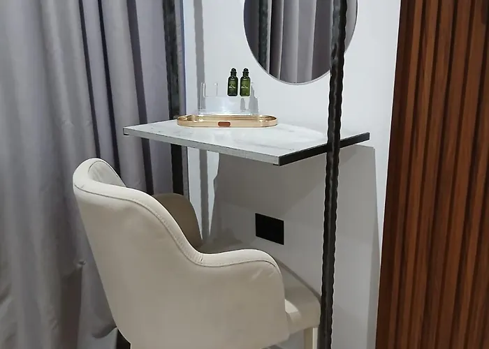 Hotel Apollonia Fier