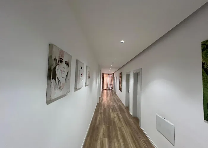 Hotel Apollonia Fier